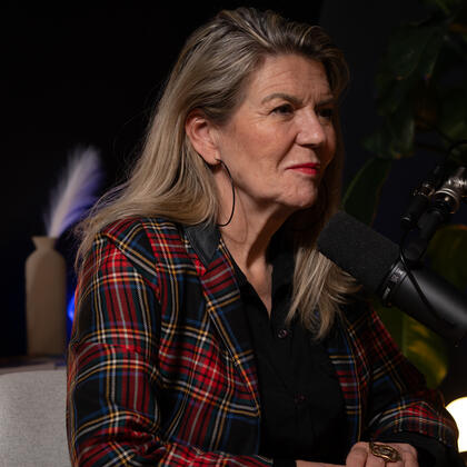 Anne-Valérie Benoit pendant le tournage de la série Winset au Studio Rhône