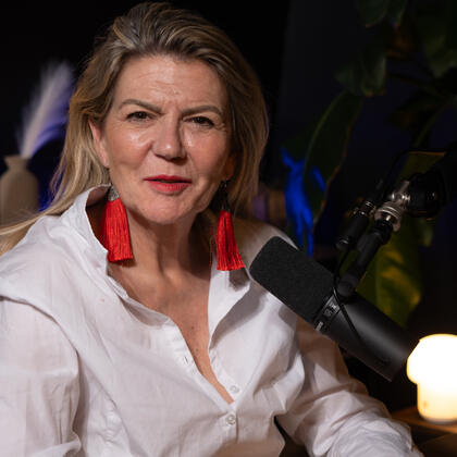 Anne-Valérie Benoit pendant le tournage de la série Winset au Studio Rhône